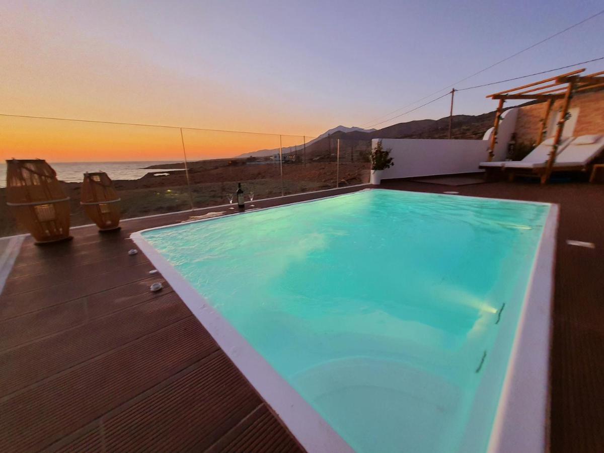 Tramonto Luxury Villa No1- Breathtaking Sunset View Foinikion Exterior photo