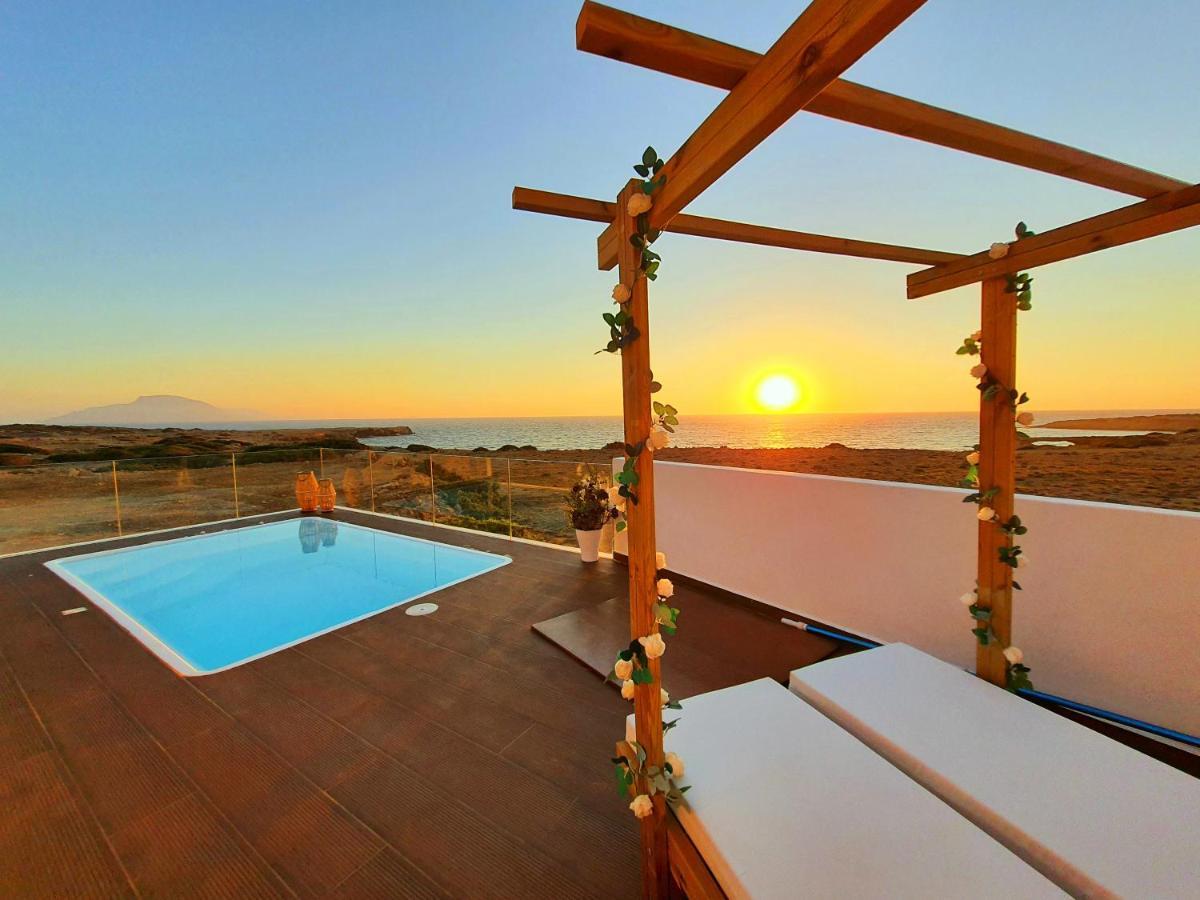 Tramonto Luxury Villa No1- Breathtaking Sunset View Foinikion Exterior photo