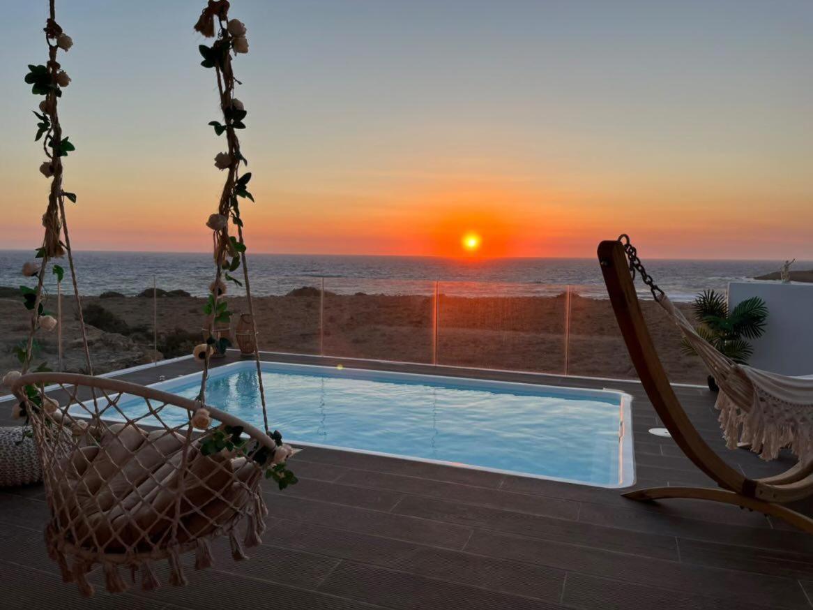 Tramonto Luxury Villa No1- Breathtaking Sunset View Foinikion Exterior photo